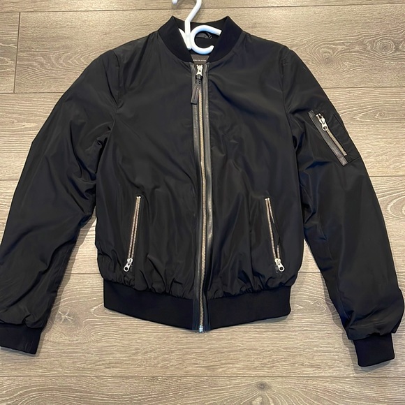 Mackage jacket - Picture 1 of 5